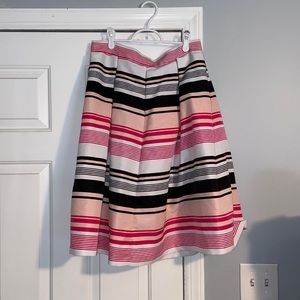 Cute A-line skirt!